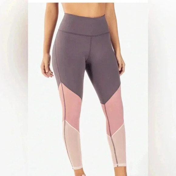 Fabletics Zone High-Waisted 7/8 Leggings - Picture 1 of 7